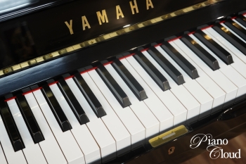 中古アップライトピアノ UX-1