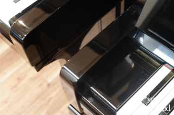 中古アップライトピアノ UX-1