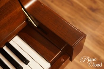 中古アップライトピアノ W102