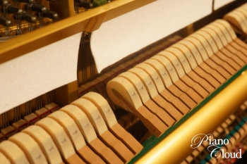 中古アップライトピアノ W102