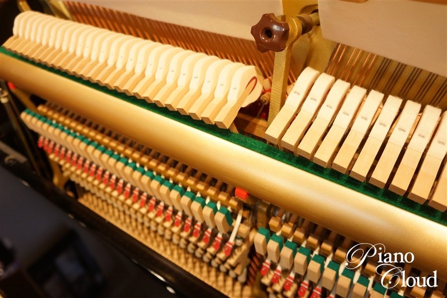 中古アップライトピアノYU3