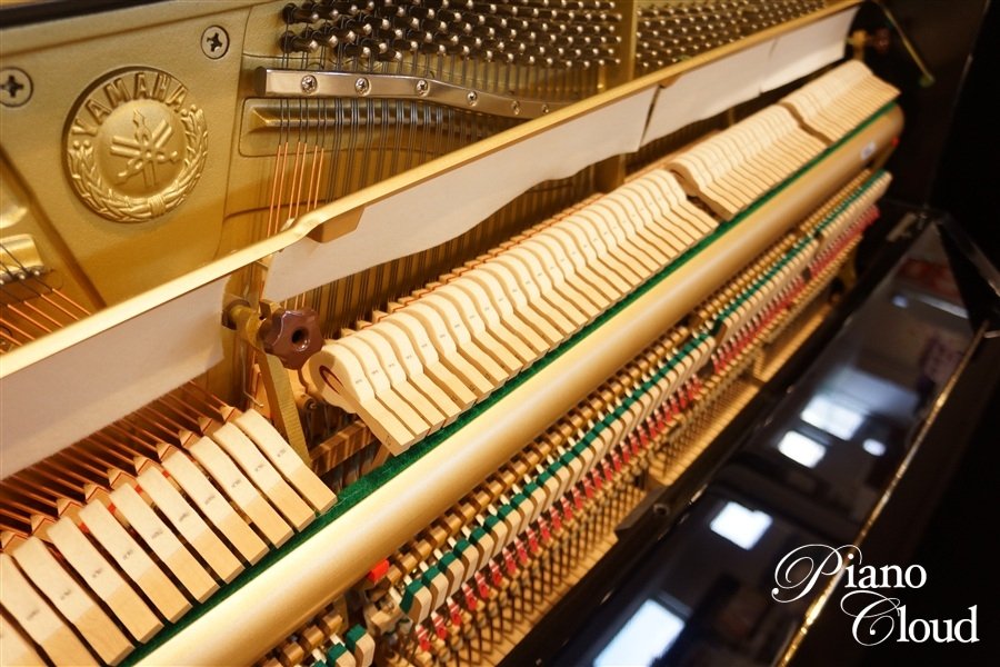 中古アップライトピアノYU3