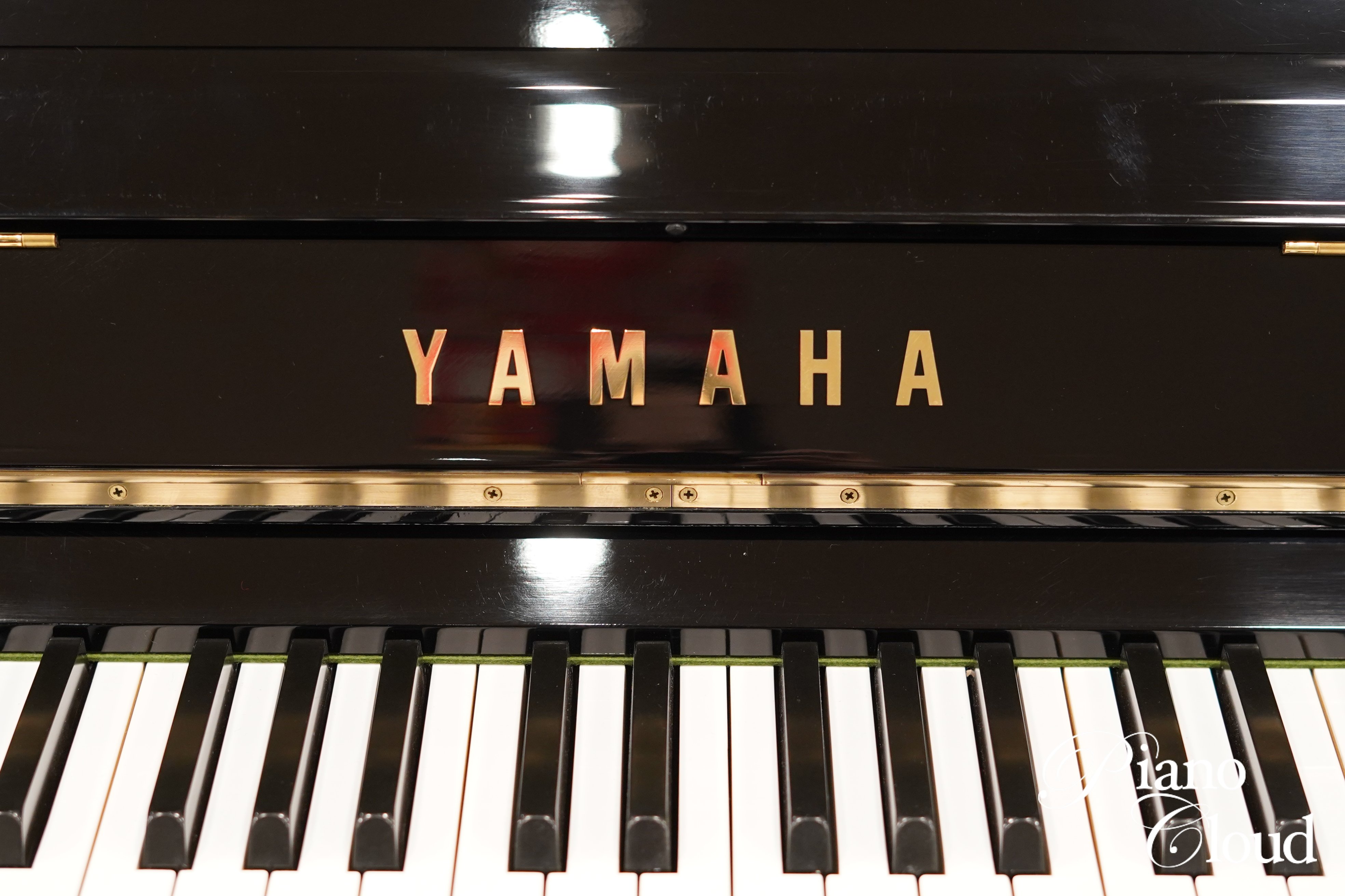 中古アップライトピアノ　U1H