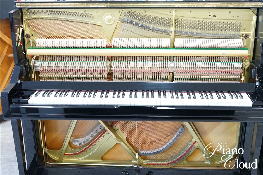中古アップライトピアノ YU10