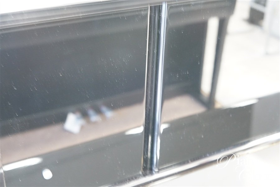 中古アップライトピアノ YU10