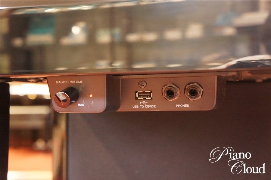 中古ハイブリッドピアノNU1