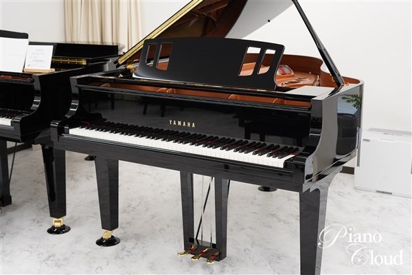 新品グランドピアノ C3Xespressivo