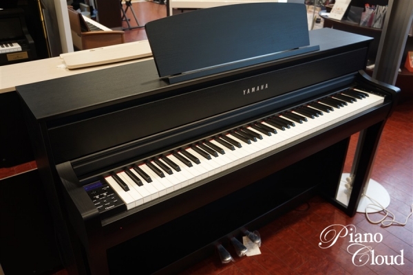 クラビノーバ CLP675