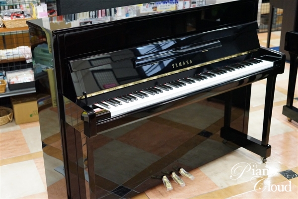 アップライトピアノ b113