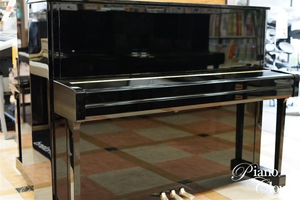 中古アップライトピアノ b121