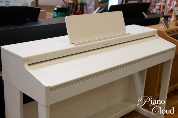 電子ピアノ RP-701WH