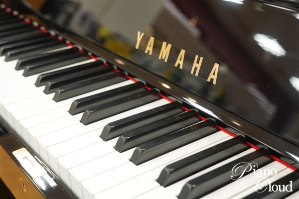 中古アップライトピアノ YUA