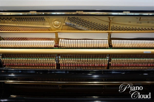 中古アップライトピアノ YUS