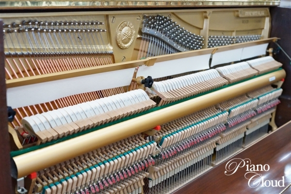 中古アップライトピアノ W102B