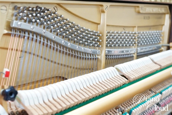 中古アップライトピアノ W102B