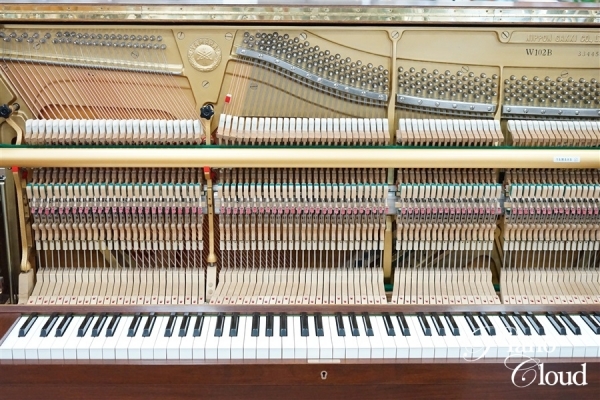 中古アップライトピアノ W102B