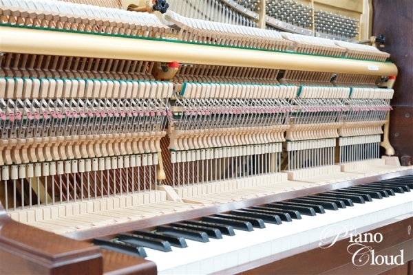 中古アップライトピアノ W102B