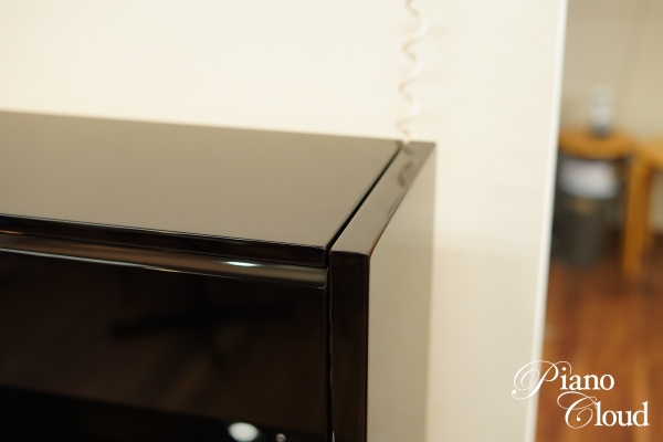 アップライトピアノ A.114 Modern