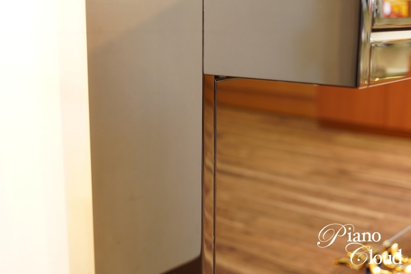 アップライトピアノ A.114 Modern