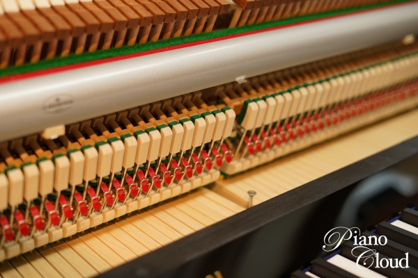 アップライトピアノ A.114 Modern