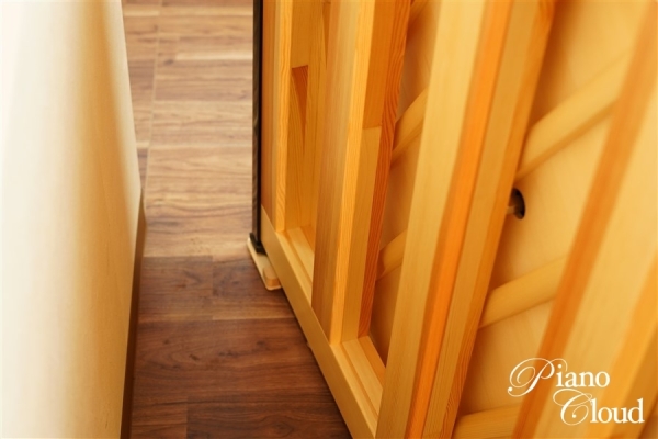 アップライトピアノ A.114 Modern