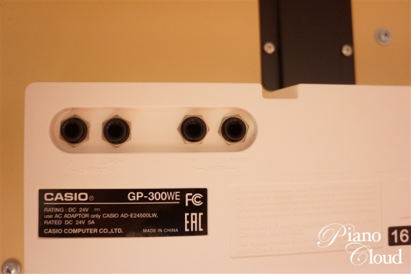中古電子ピアノ GP-300WE