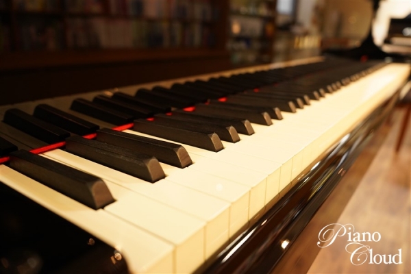 中古グランドピアノ C1