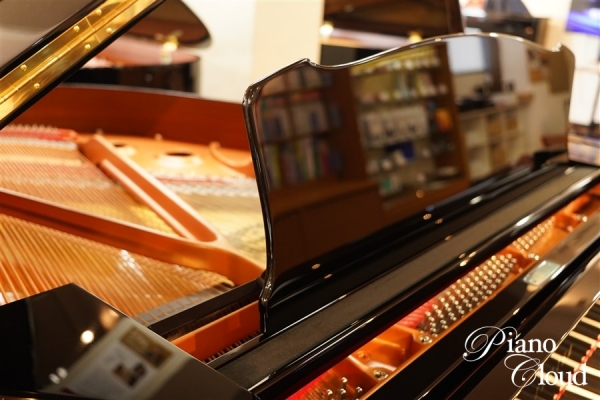 中古グランドピアノ C1