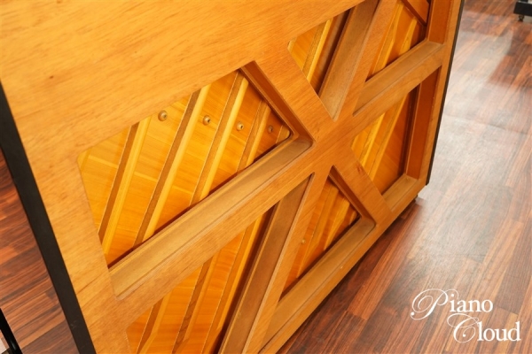 中古アップライトピアノ UX-1（消音機能付き）