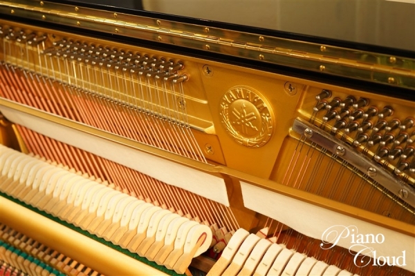 中古アップライトピアノ UX-1（消音機能付き）