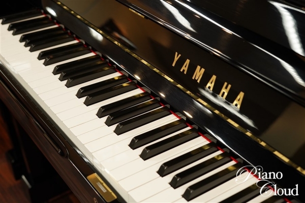 中古アップライトピアノ UX-1（消音機能付き）