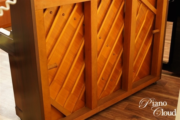 中古アップライトピアノ W107BR