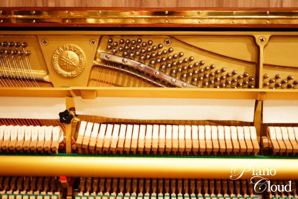 中古アップライトピアノ　WX102R