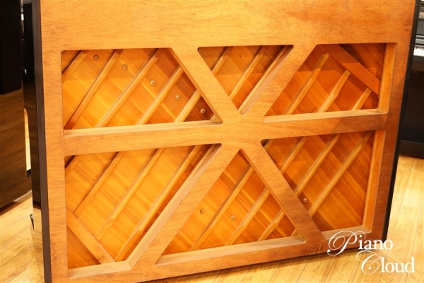 中古アップライトピアノ YUS