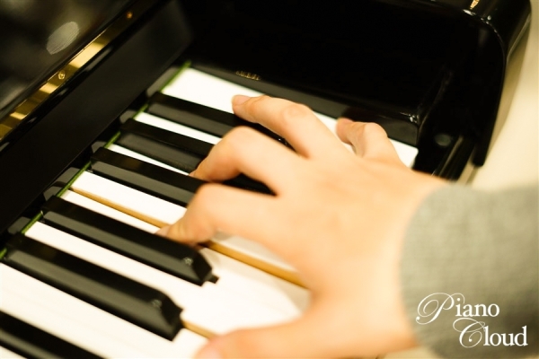 中古アップライトピアノ　U3H