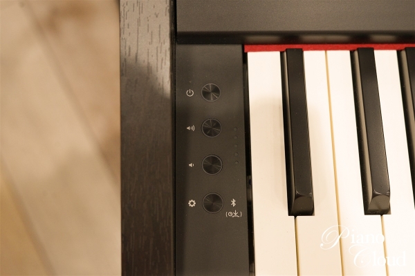 電子ピアノ RP701