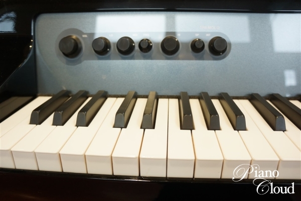 中古エレクトリックピアノ Mark7 73Key