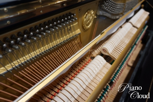 中古アップライトピアノ UX-1