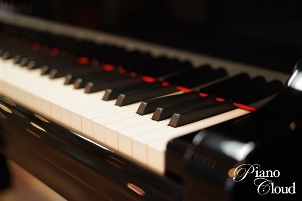 中古グランドピアノ C3 Artistic Edition(消音機能付き) 