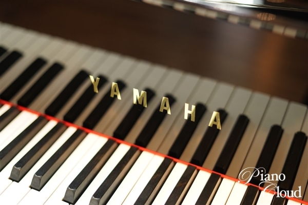 中古グランドピアノ C3 Artistic Edition(消音機能付き) 