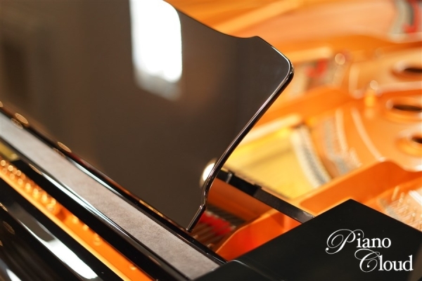 中古グランドピアノ C3 Artistic Edition(消音機能付き) 