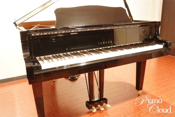 中古グランドピアノ A1R