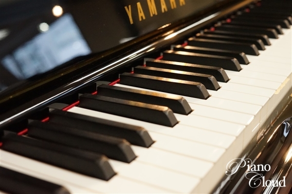 アップライトピアノ YUS5