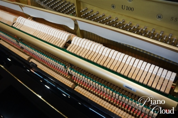 中古アップライトピアノ U100