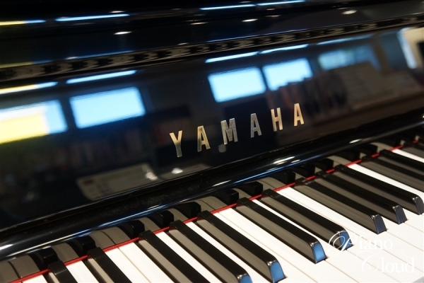 中古アップライトピアノ UX10A