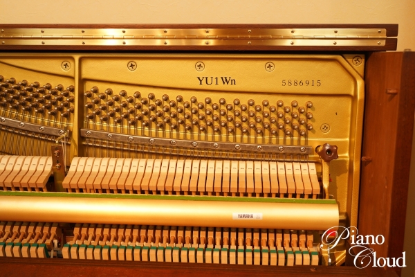 中古アップライトピアノ YU1Wn（消音機能付き）