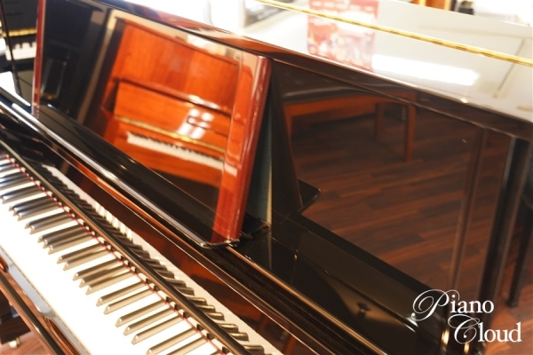 中古アップライトピアノ UX100