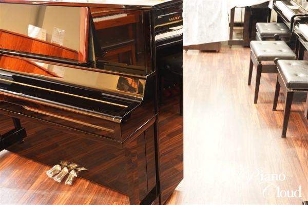 中古アップライトピアノ UX100
