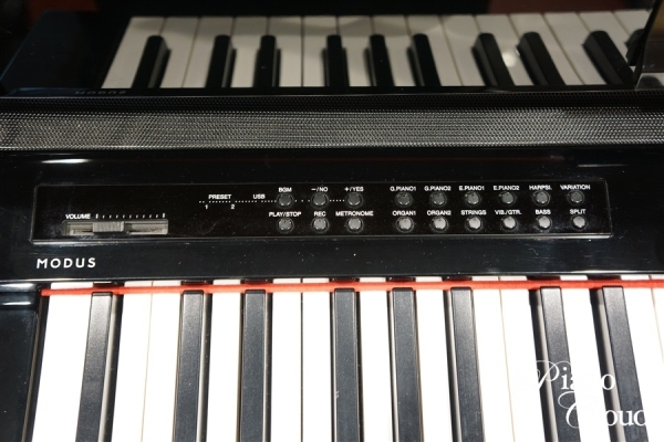 中古電子ピアノ F01