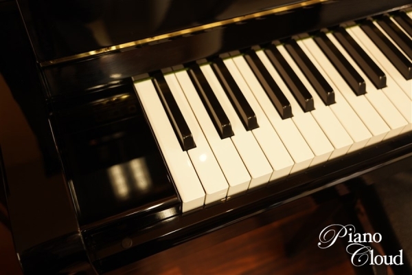 中古アップライトピアノ U1H